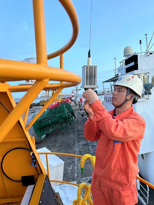 Latest company news about Die Vorteile des solarbetriebenen AIS AtoN: Eine nachhaltige und zuverlässige Lösung für die Schifffahrt